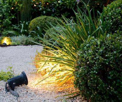 Inštalácia záhradných svietidiel